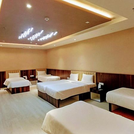 Enrise By Sayaji Nashik Hotel Bagian luar foto