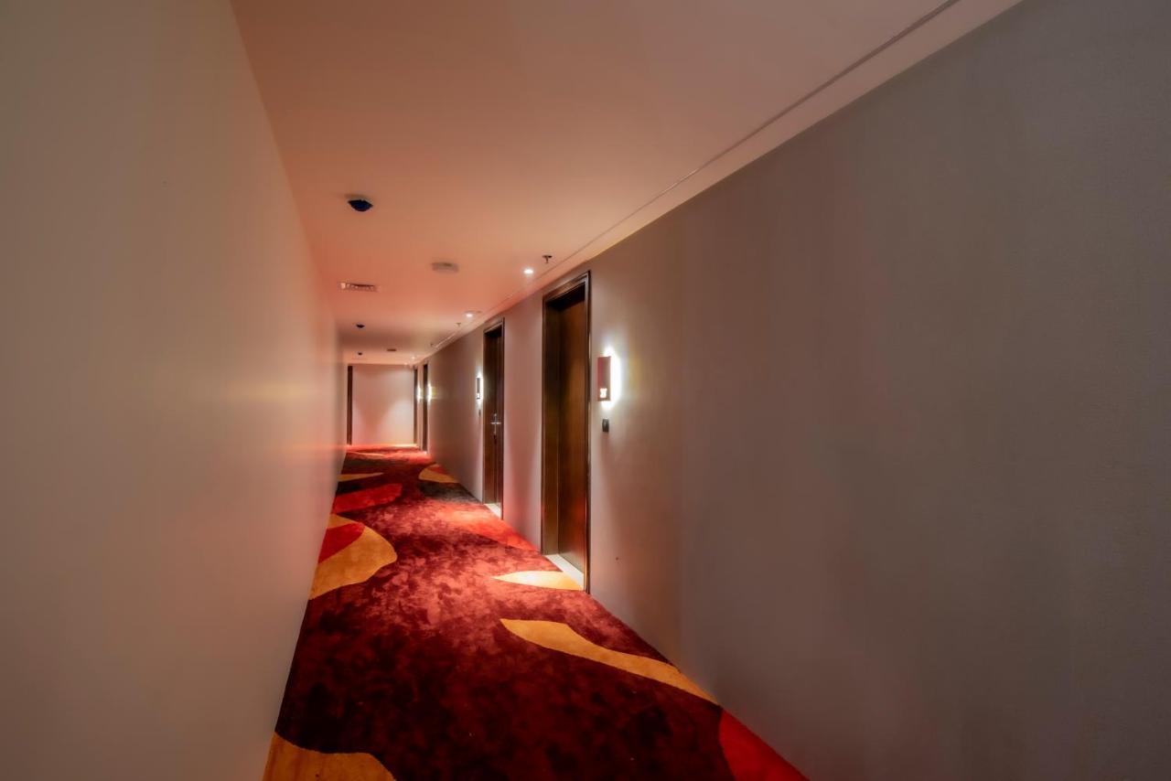 Enrise By Sayaji Nashik Hotel Bagian luar foto
