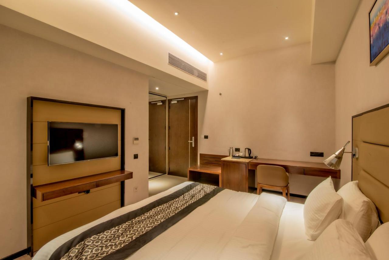 Enrise By Sayaji Nashik Hotel Bagian luar foto